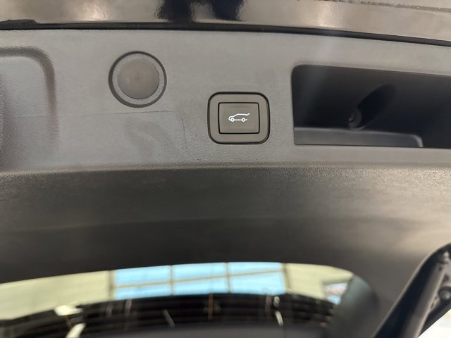 New 2026 Chevrolet Equinox LT w/ Convenience Package II image 23