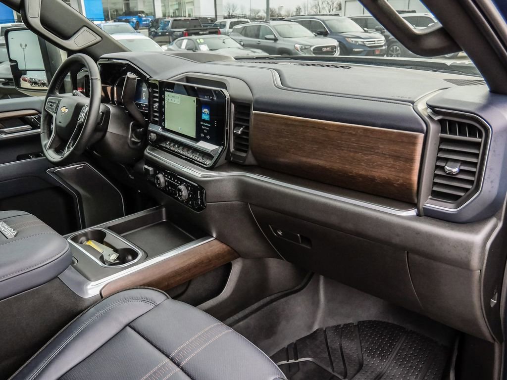 Certified 2025 Chevrolet Silverado 2500 High Country w/ Technology Package image 17