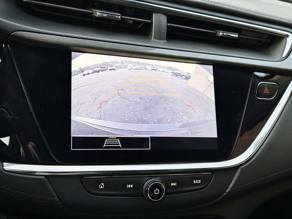 Used 2022 Buick Encore GX Select w/ Sport Touring Package image 24