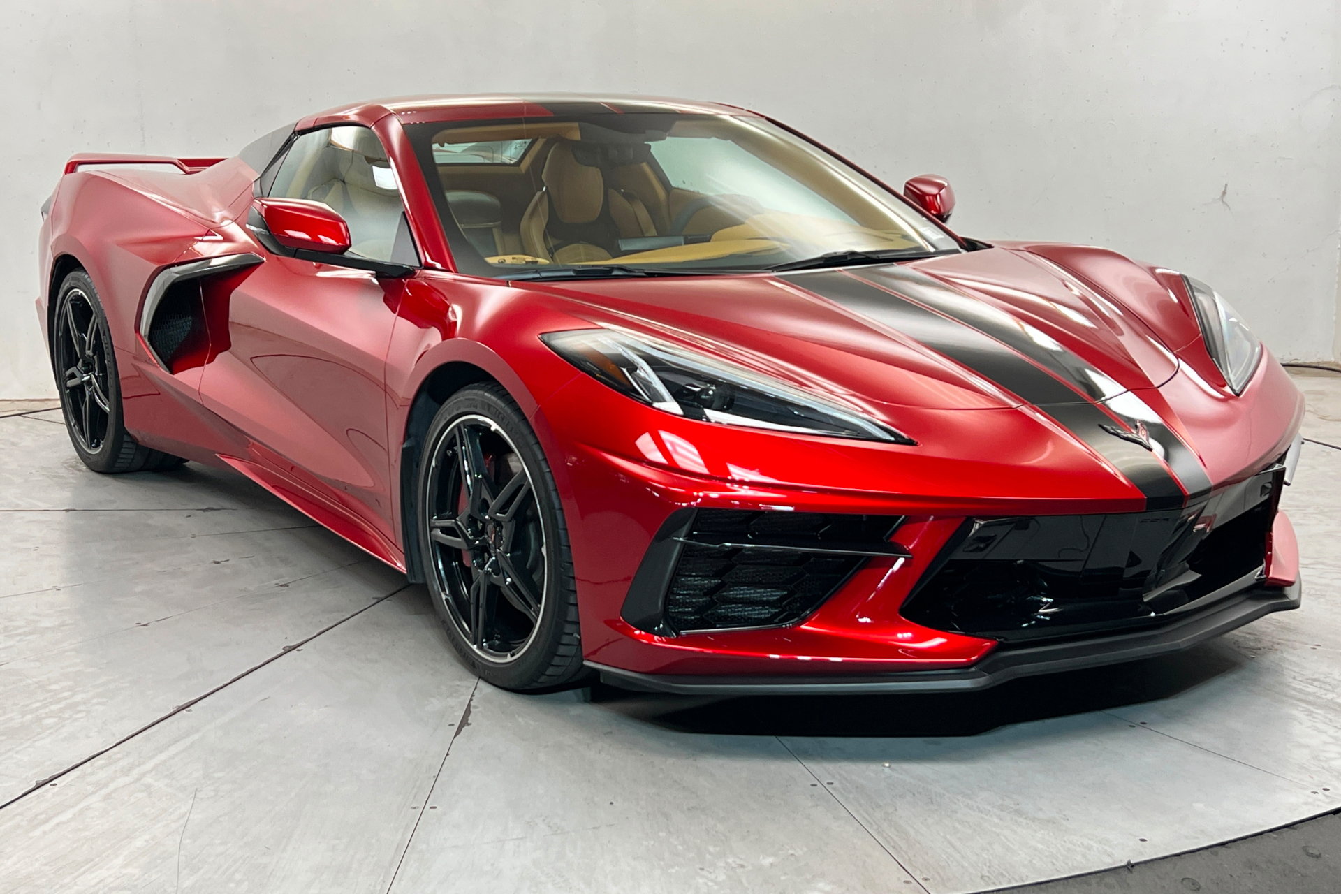 Used 2021 Chevrolet Corvette Stingray Premium Conv w/ Z51 Performance Package RWD image 8