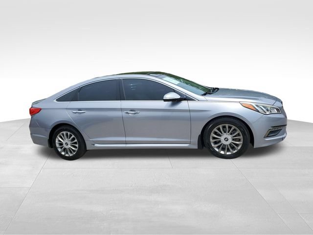 Used 2015 Hyundai Sonata Limited w/ Option Group 06 FWD image 3