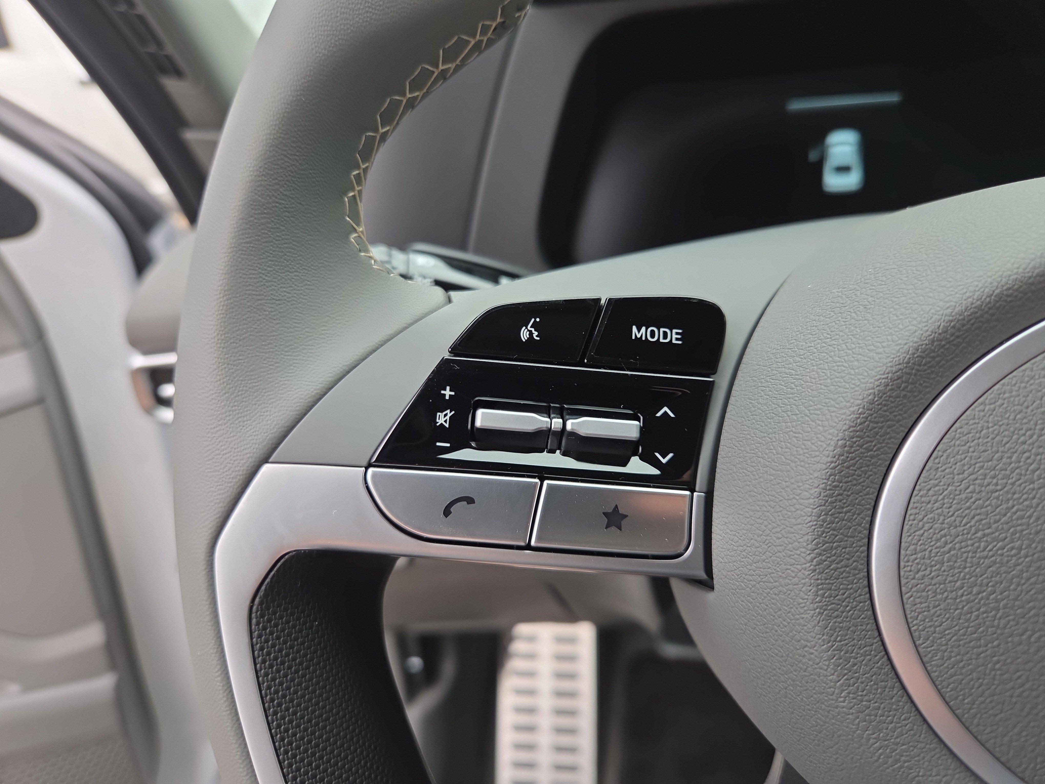 New 2026 Hyundai Elantra Sport image 12