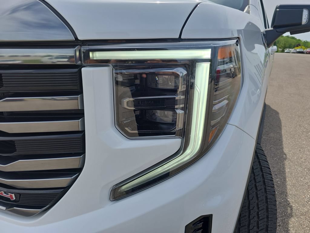Certified 2023 GMC Sierra 1500 AT4 w/ AT4 Premium Package AWD/4WD image 33