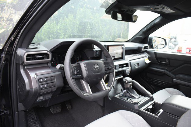 New 2025 Toyota Tacoma SR5 image 6