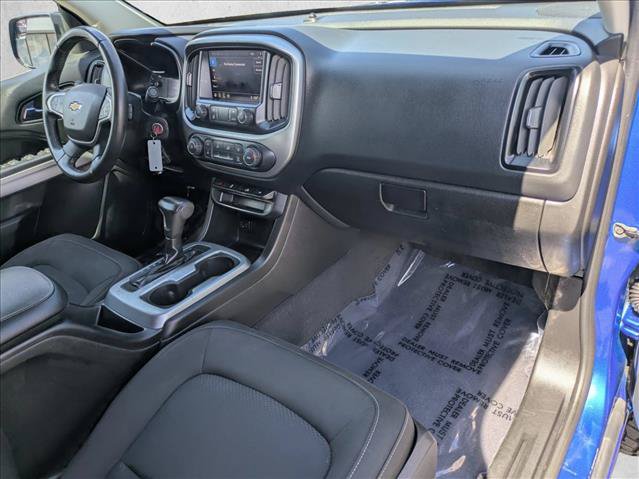 Used 2020 Chevrolet Colorado LT w/ Colorado RST Special Edition RWD image 19