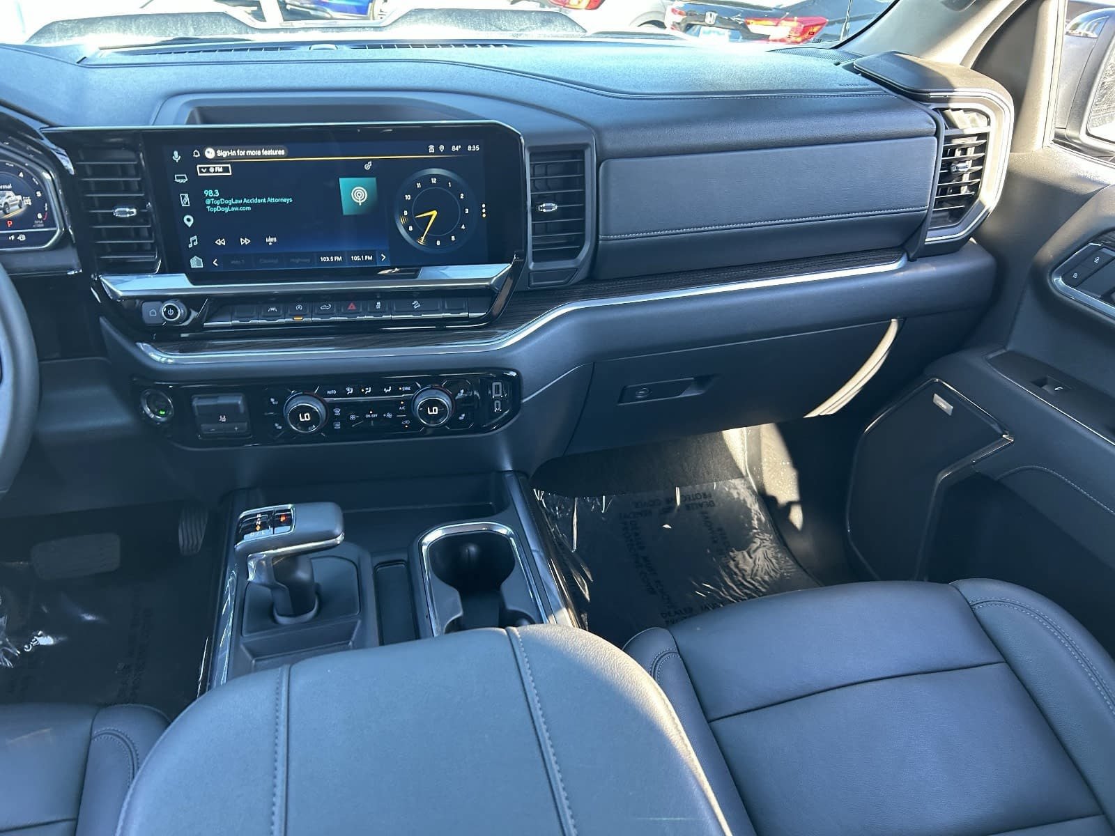 Used 2025 Chevrolet Silverado 1500 LT Trail Boss w/ Convenience Package II AWD/4WD image 19