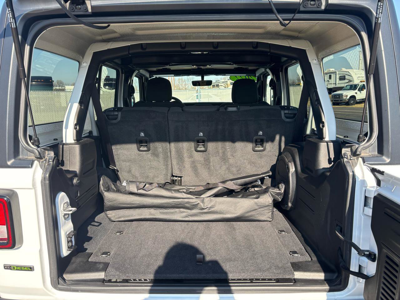 Used 2022 Jeep Wrangler Unlimited Sport image 11