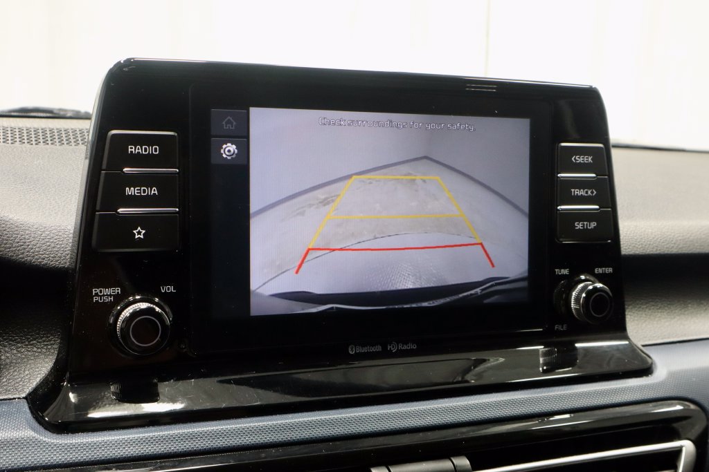 Used 2023 Kia Seltos S AWD/4WD image 2