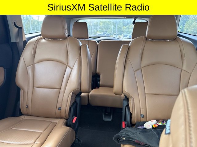 Used 2018 Buick Enclave Essence AWD/4WD image 8