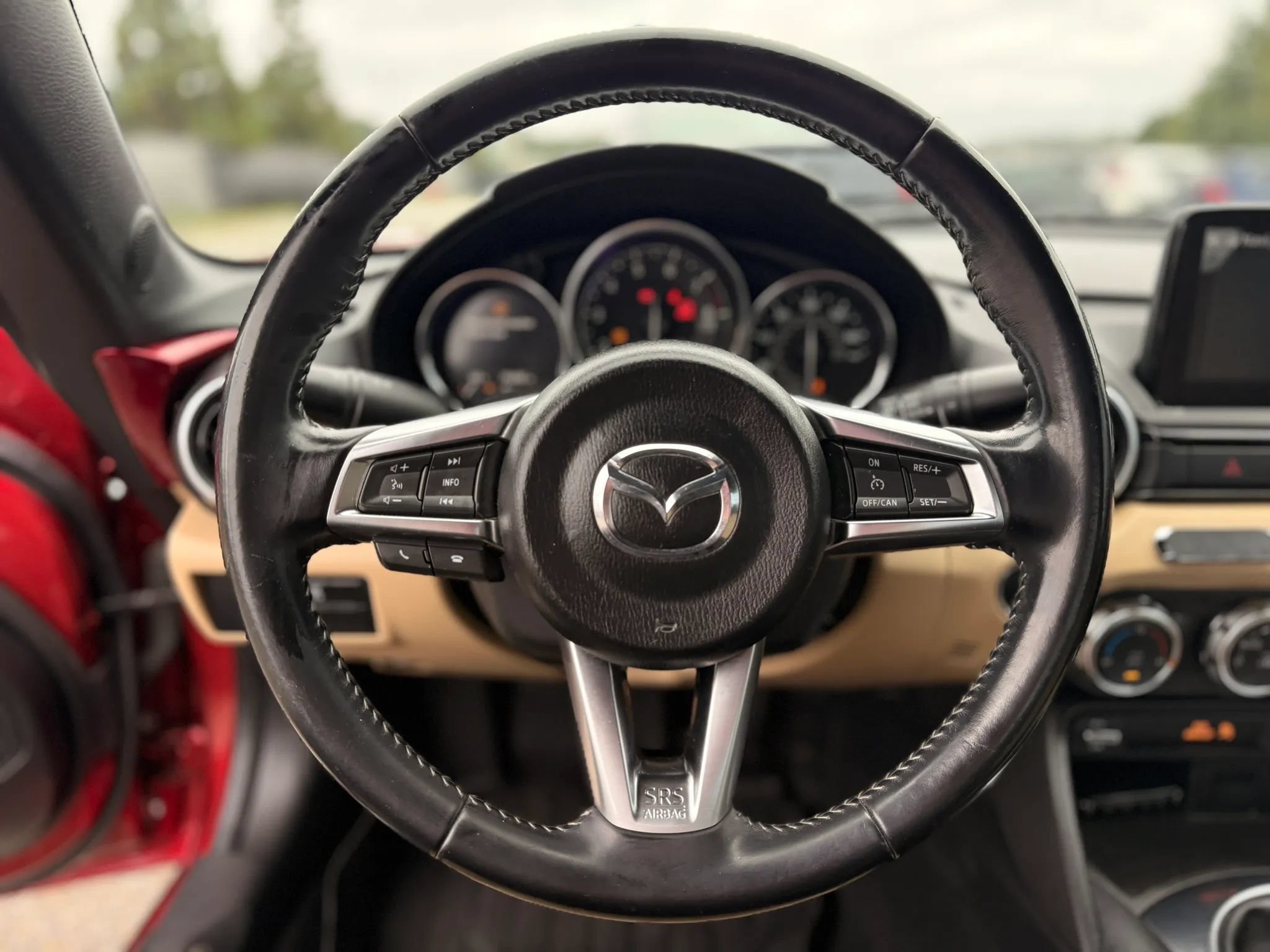 Used 2020 MAZDA MX-5 Miata RF Grand Touring RWD image 22