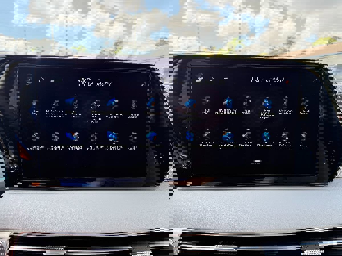 Used 2025 Hyundai Palisade SEL image 21