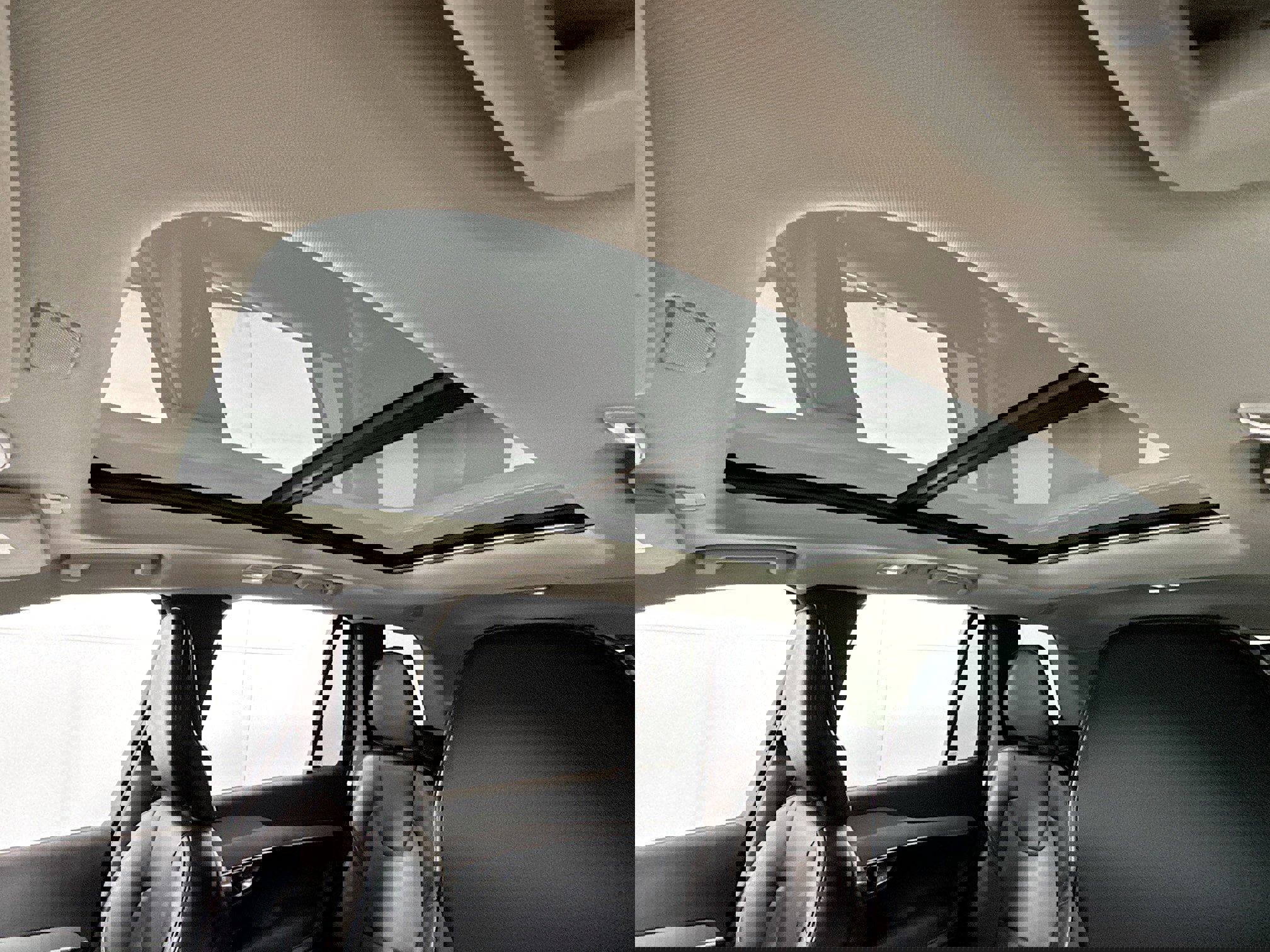 Used 2025 Volvo XC90 B5 Core image 5