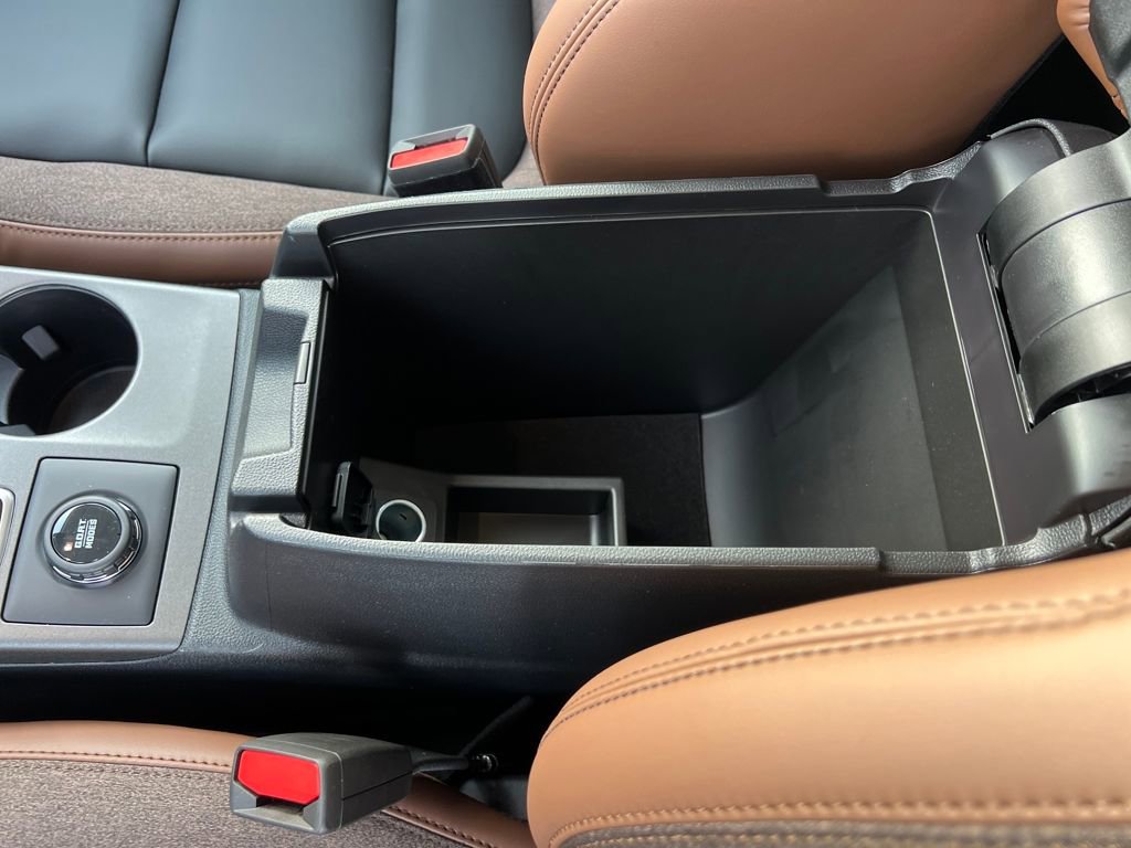 New 2025 Ford Bronco Sport Outer Banks image 16