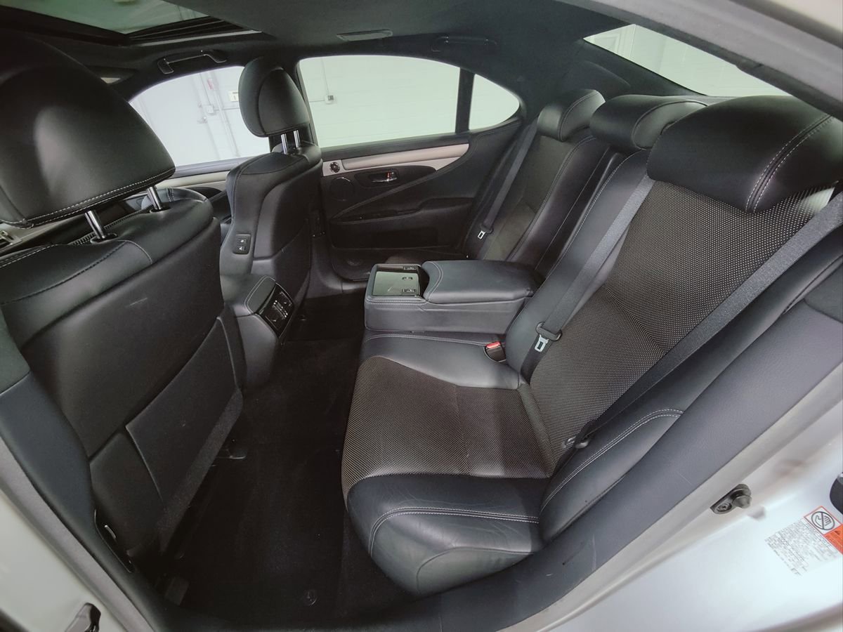 Used 2016 Lexus LS 460 AWD image 51