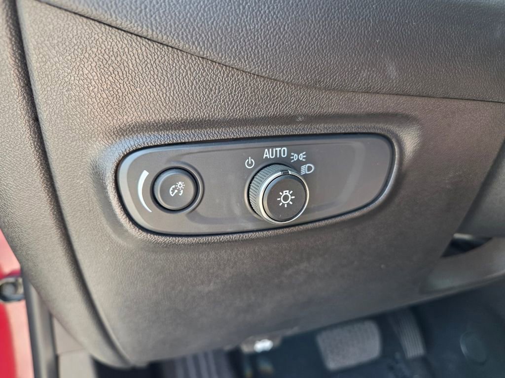 Certified 2020 Chevrolet Equinox LT FWD image 23