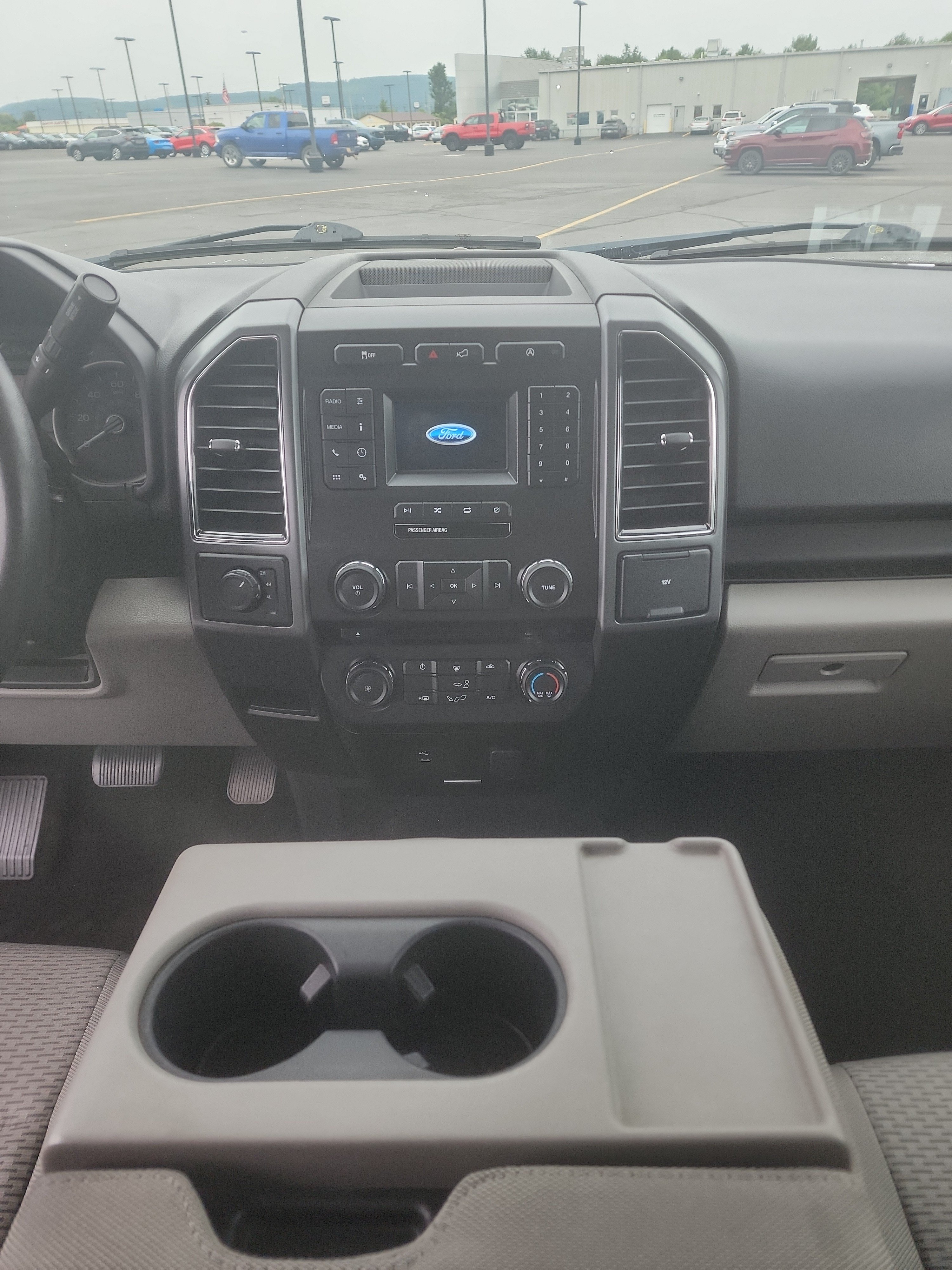 Used 2018 Ford F150 XLT w/ Equipment Group 301A Mid AWD/4WD image 9