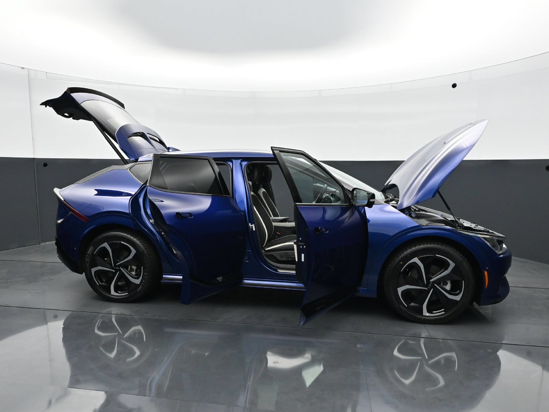 Used 2023 Kia EV6 GT-Line AWD/4WD image 36