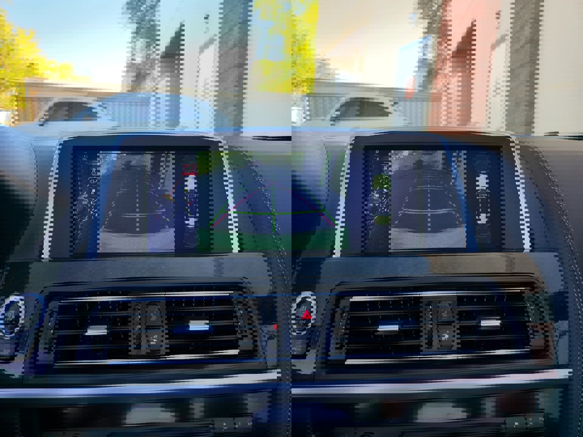 Used 2015 BMW 640i Convertible image 23