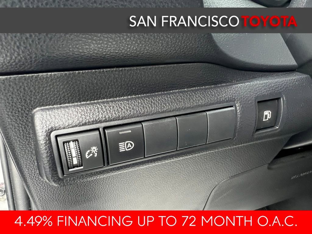 Used 2023 Toyota Corolla LE image 34