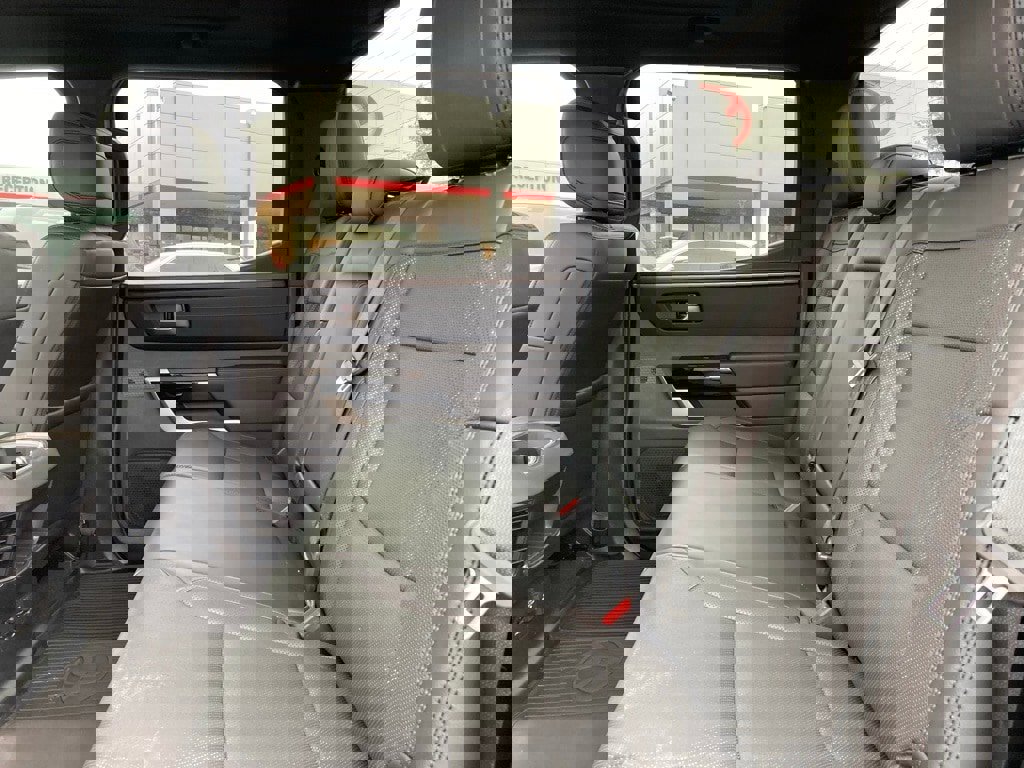 Used 2025 Toyota Tundra Limited image 11