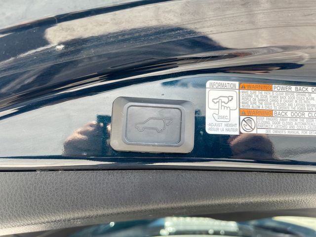 Used 2018 Toyota RAV4 Limited w/ All Weather Liner Package AWD/4WD image 17