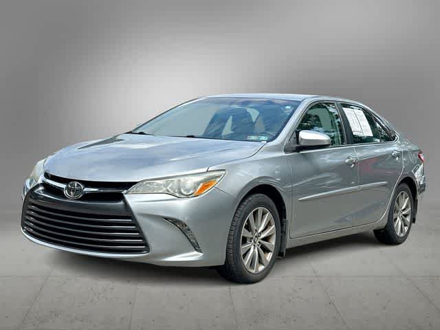 Used 2015 Toyota Camry XLE w/ Convenience Package FWD image 1