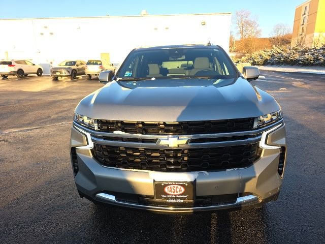 Used 2024 Chevrolet Suburban LS w/ Driver Alert Package image 2