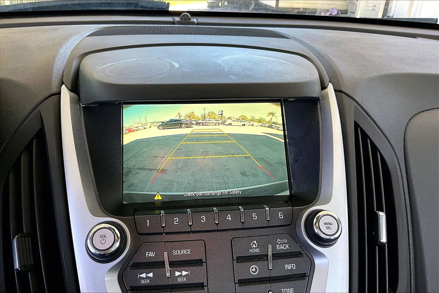 Used 2016 Chevrolet Equinox LS FWD image 13