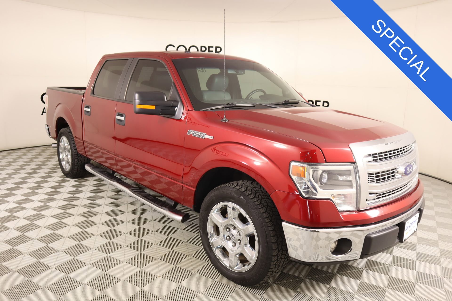 Used 2014 Ford F150 XLT w/ Equipment Group 302A Luxury image 1
