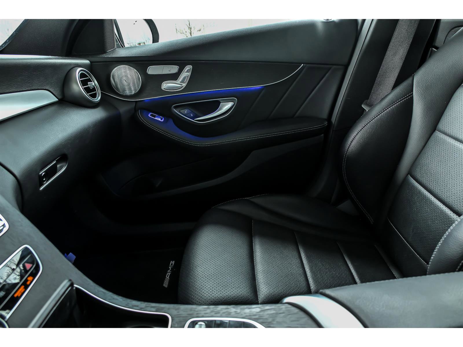 Used 2020 Mercedes-Benz C 300 4MATIC Sedan image 22