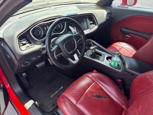 Used 2015 Dodge Challenger R/T Plus RWD image 19