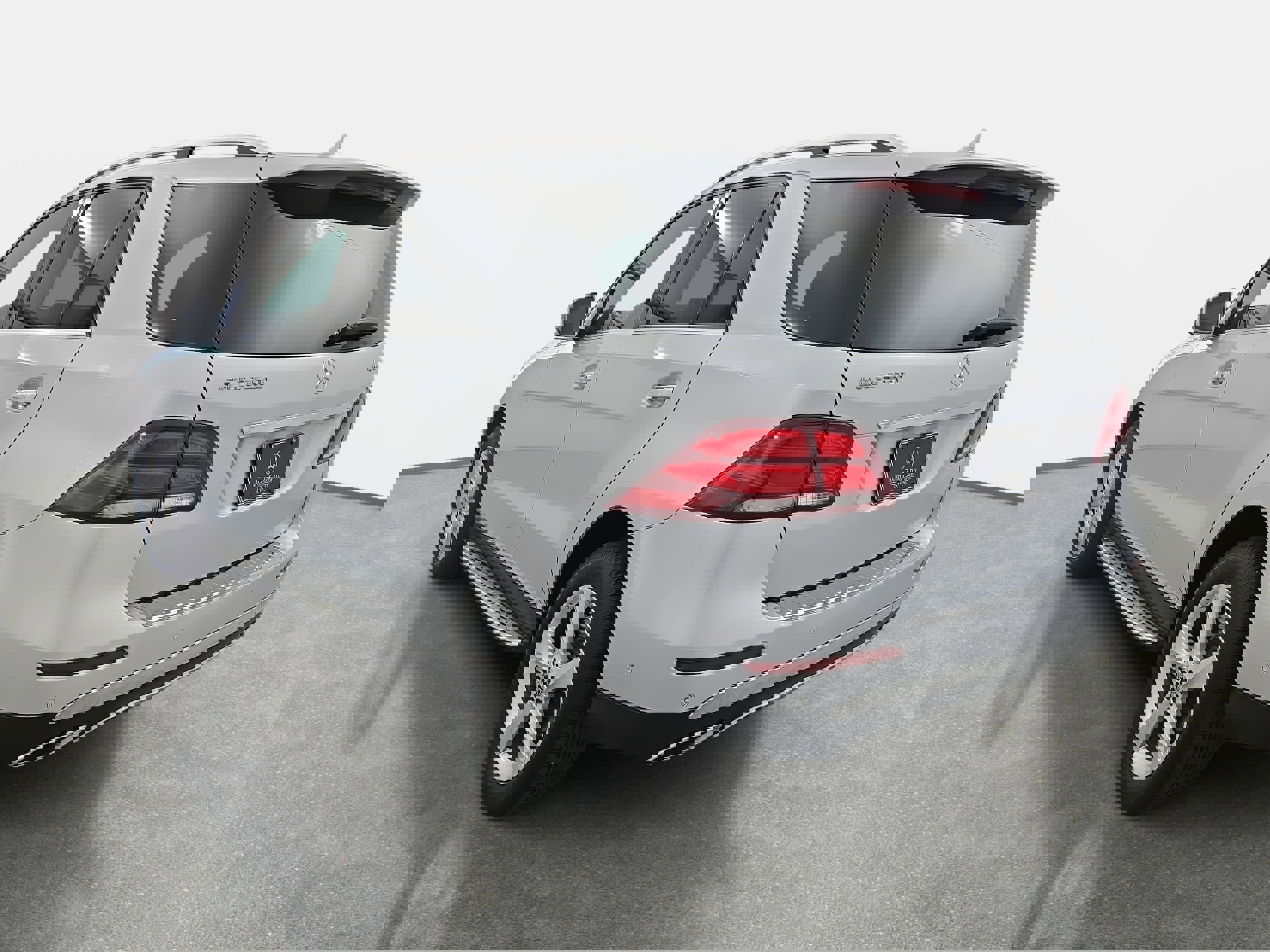 Certified 2017 Mercedes-Benz GLE 350 4MATIC image 7