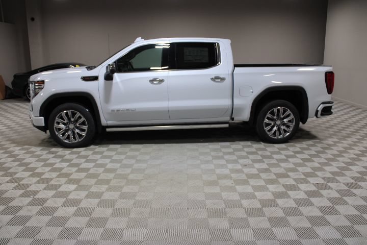 New 2026 GMC Sierra 1500 Denali w/ Denali Reserve Package AWD/4WD image 9