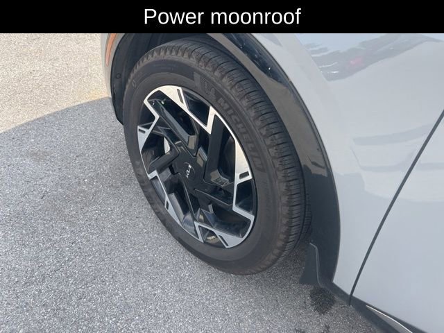 Used 2024 Kia Sportage SX image 10