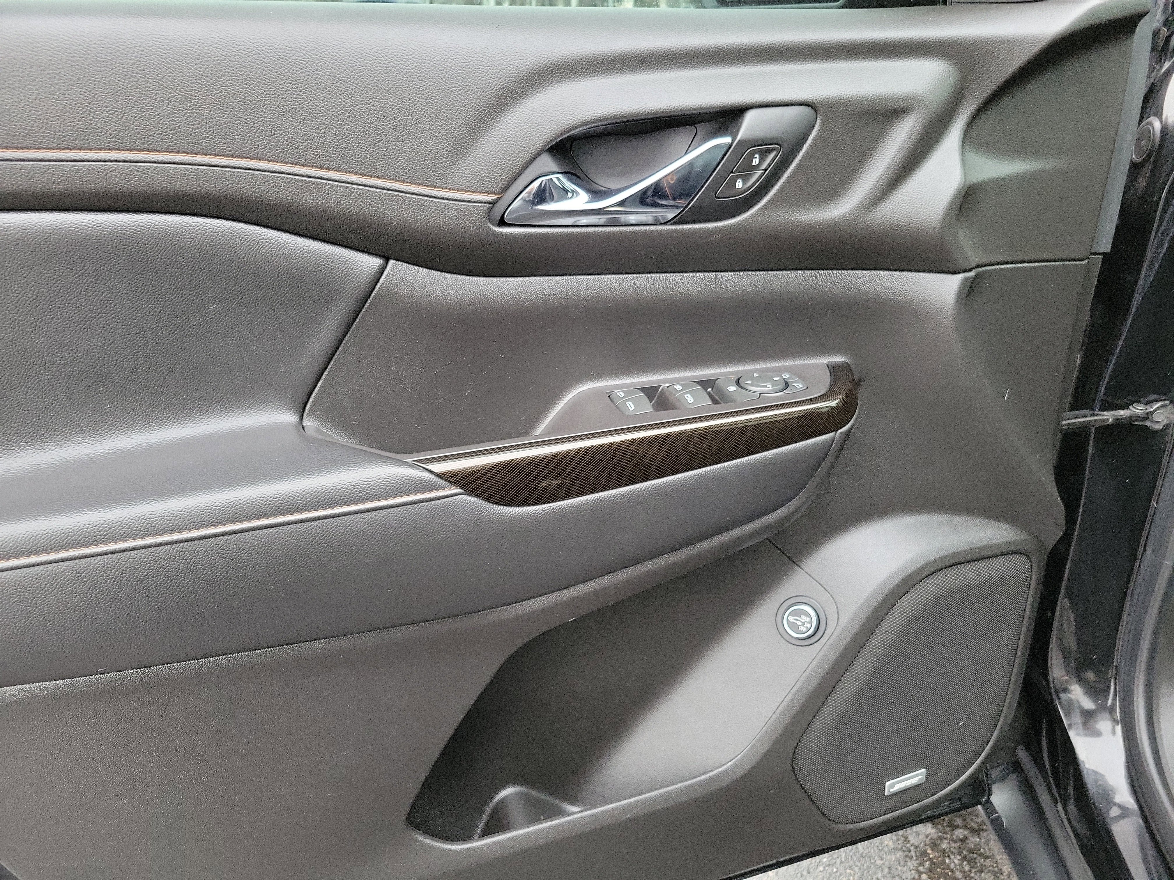 Used 2020 GMC Acadia AT4 w/ Driver Alert Package II image 20