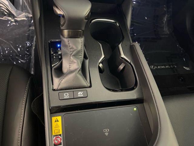Used 2025 Lexus ES 300h w/ Premium Package FWD image 14