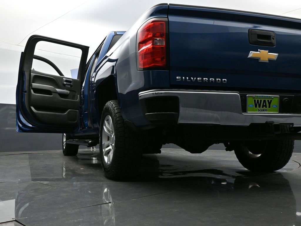 Used 2017 Chevrolet Silverado 1500 LT w/ All Star Edition image 34