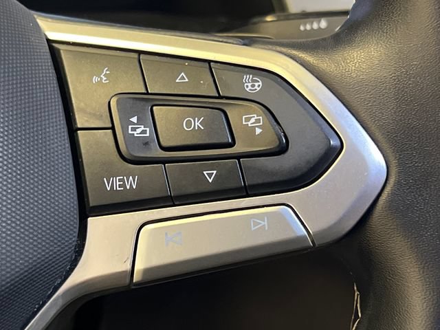 Certified 2024 Volkswagen Atlas Cross Sport SE FWD image 22