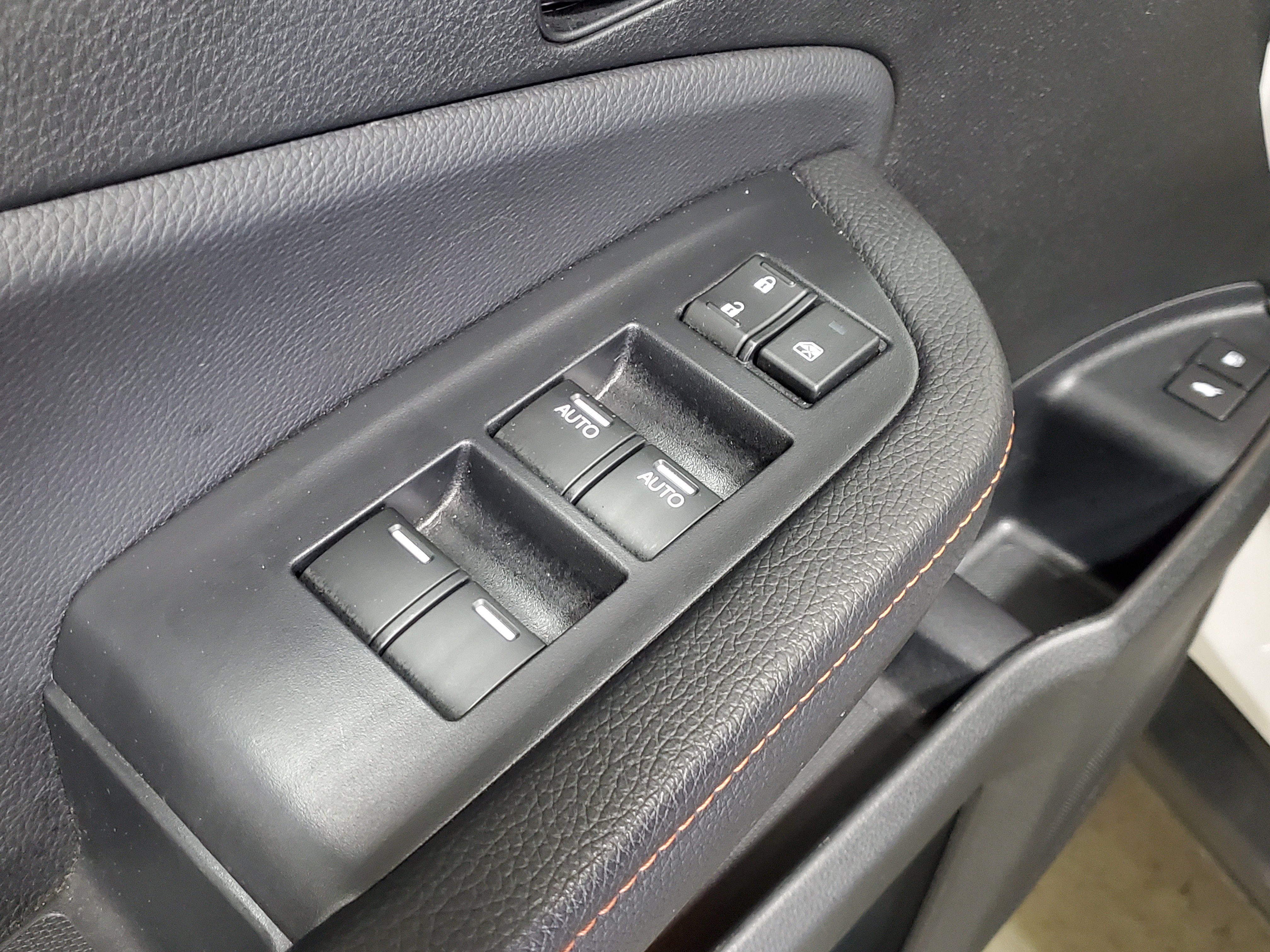 Certified 2025 Honda Passport TrailSport image 23