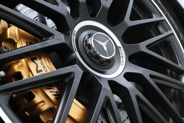 Used 2022 Mercedes-Benz SL 63 AMG 4MATIC image 16