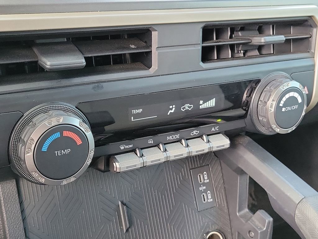 Used 2024 Toyota Tacoma SR5 image 30