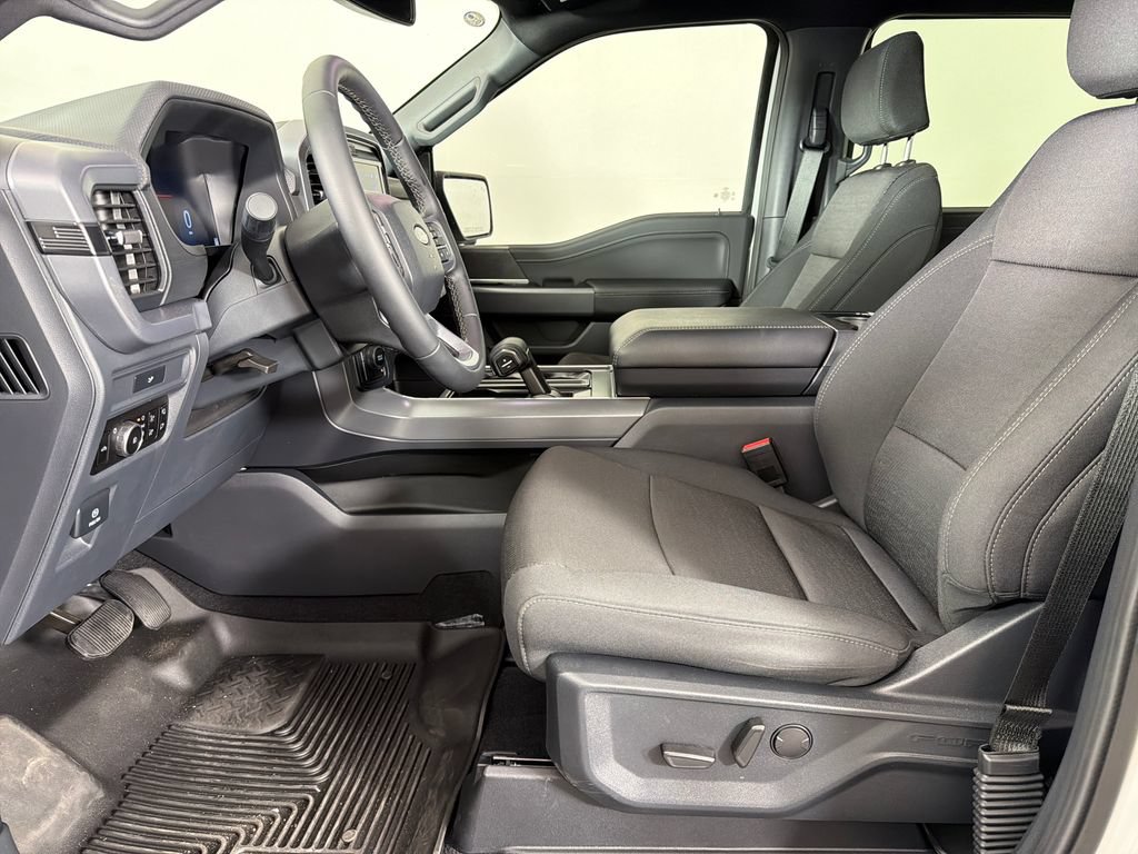 Used 2026 Ford F150 XLT w/ Equipment Group 302A MID AWD/4WD image 19
