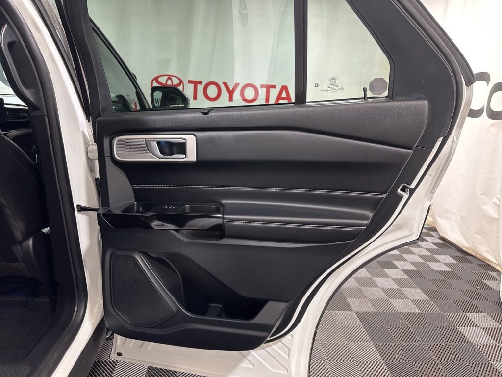 Used 2021 Ford Explorer ST w/ Equipment Group 401A image 12