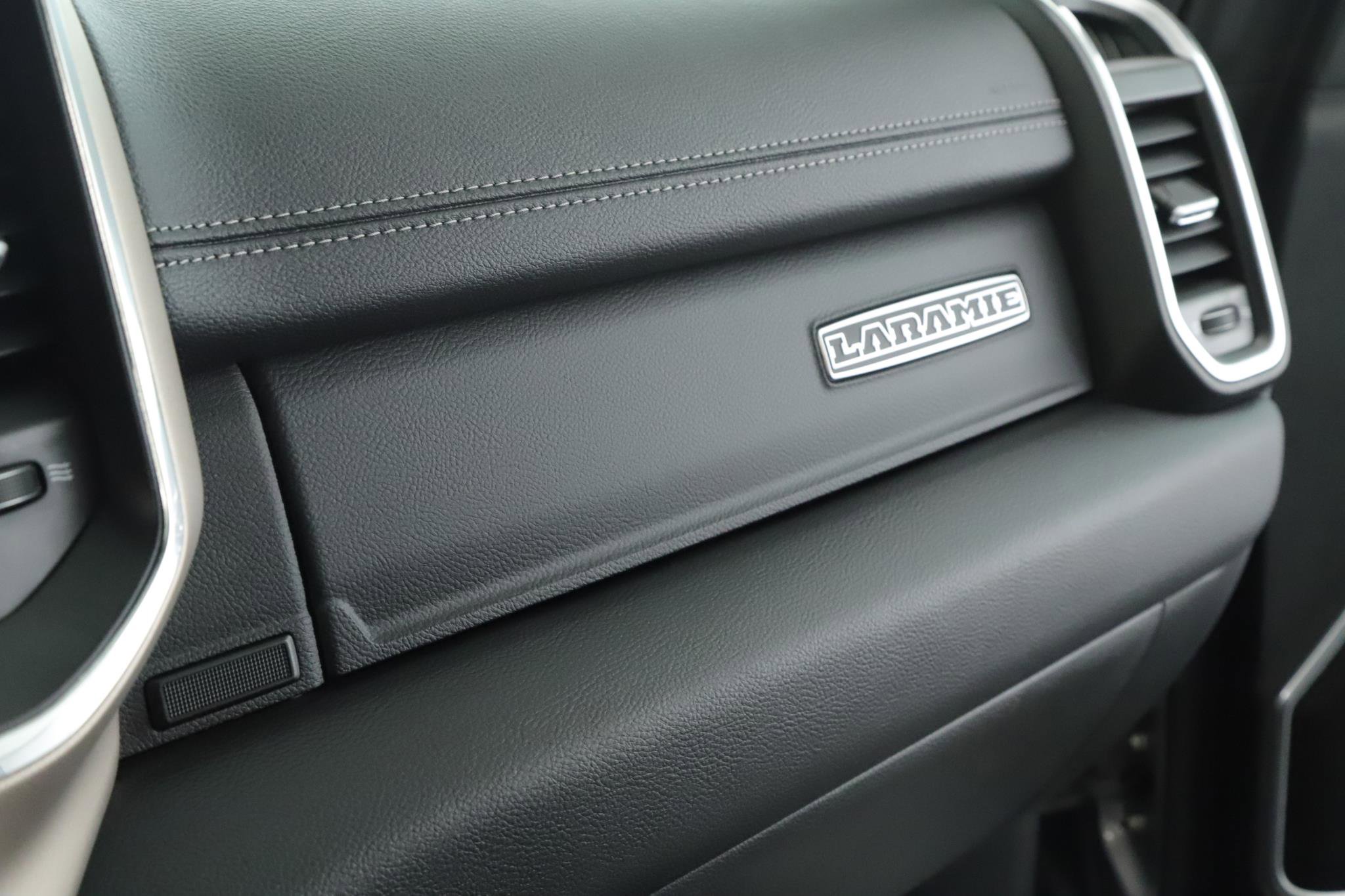 Used 2022 RAM 1500 Laramie image 17