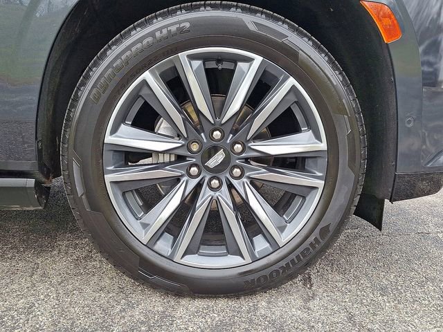 Used 2022 Cadillac Escalade ESV Sport w/ Touring Package image 10