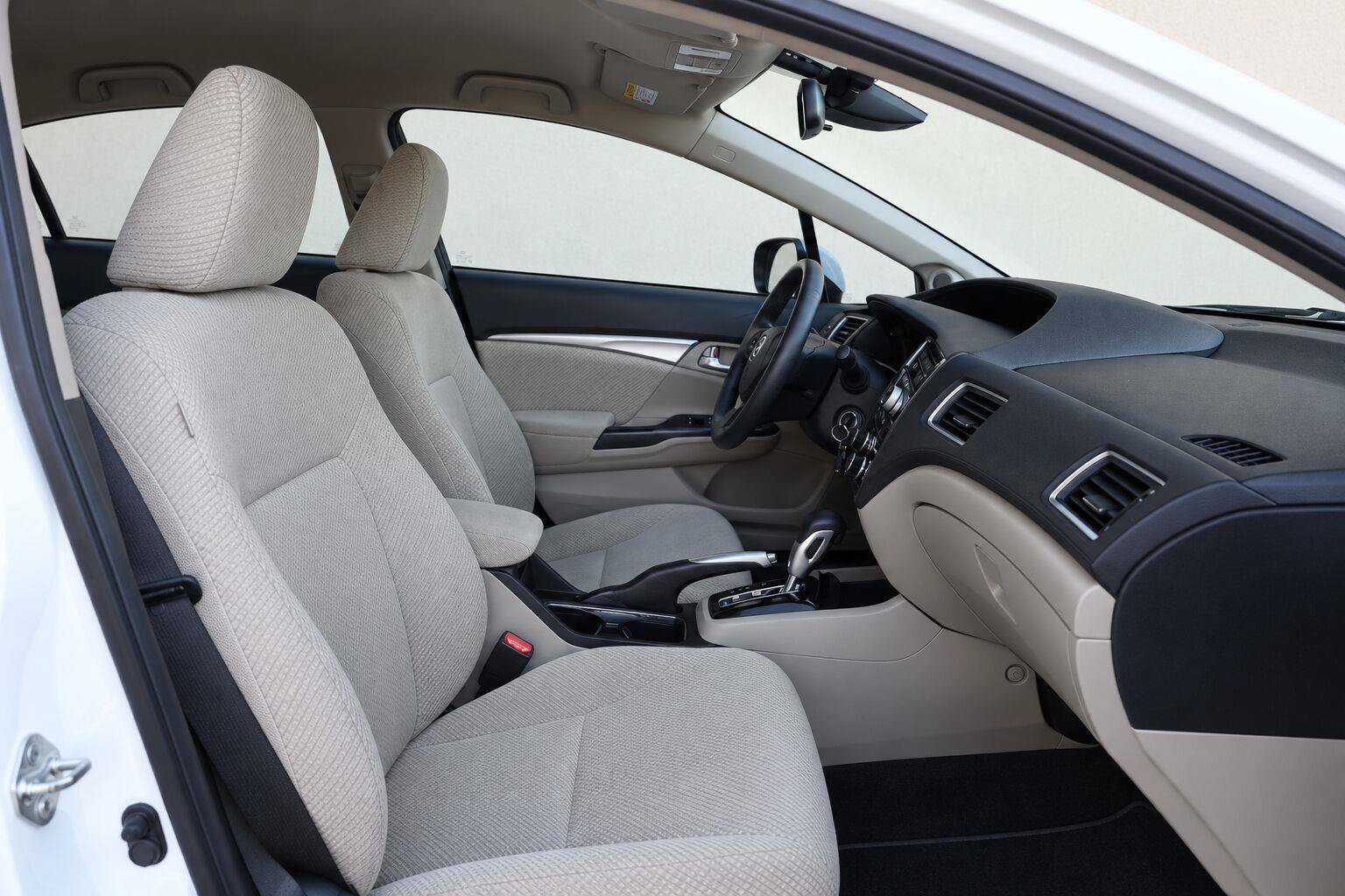 Used 2013 Honda Civic Hybrid Sedan image 27