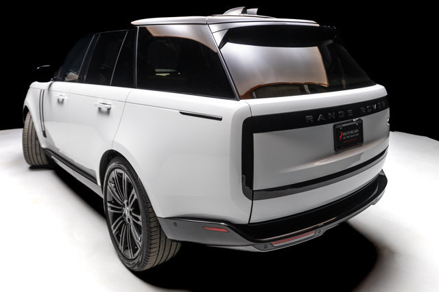 Used 2023 Land Rover Range Rover SE image 26