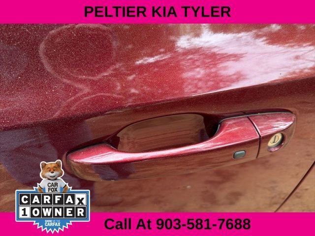 Used 2018 Chrysler 300 S w/ 300S Premium Group image 7