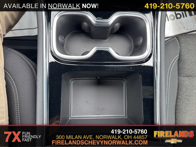 New 2025 Chevrolet Traverse LT w/ Driver Confidence Package image 28