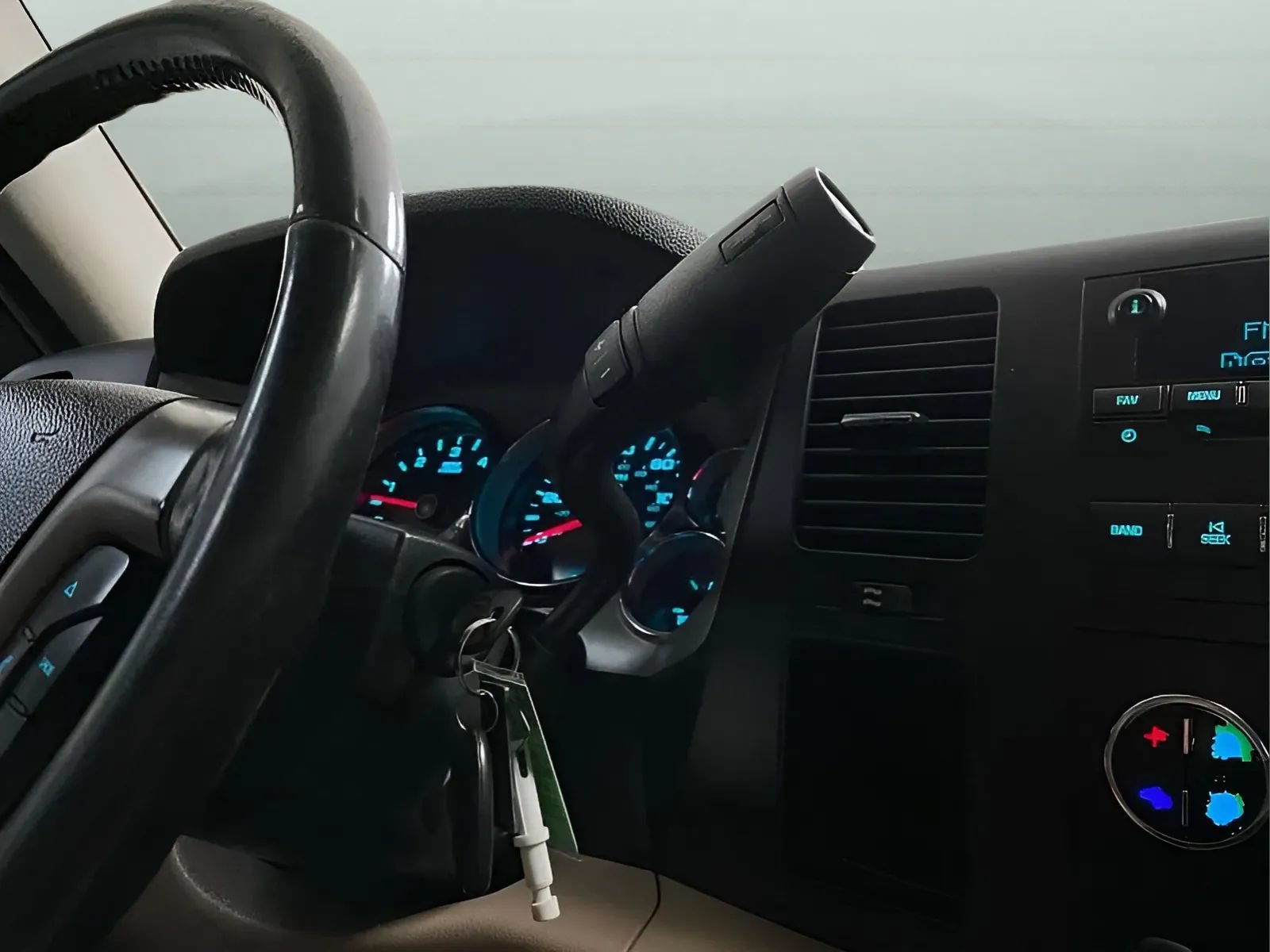 Used 2011 Chevrolet Silverado 1500 LT w/ All-Star Edition RWD image 19